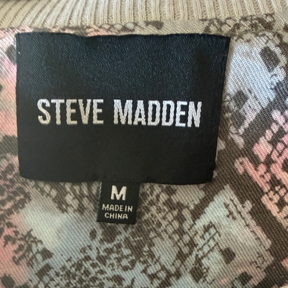 Steve Madden Zip Front Jacket Size Medium - Picture 9 of 10